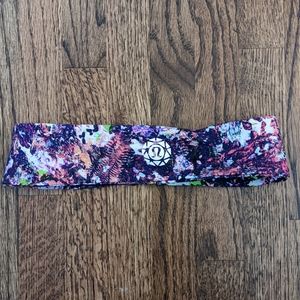 Lululemon SeaWheeze Fly Away Tamer